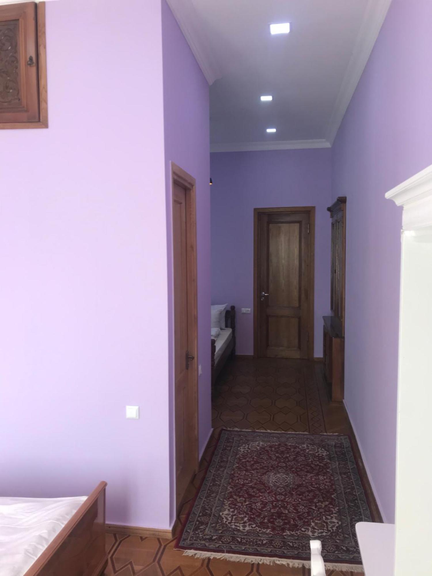 Wooden Museum Hotel Kutaisi Room photo