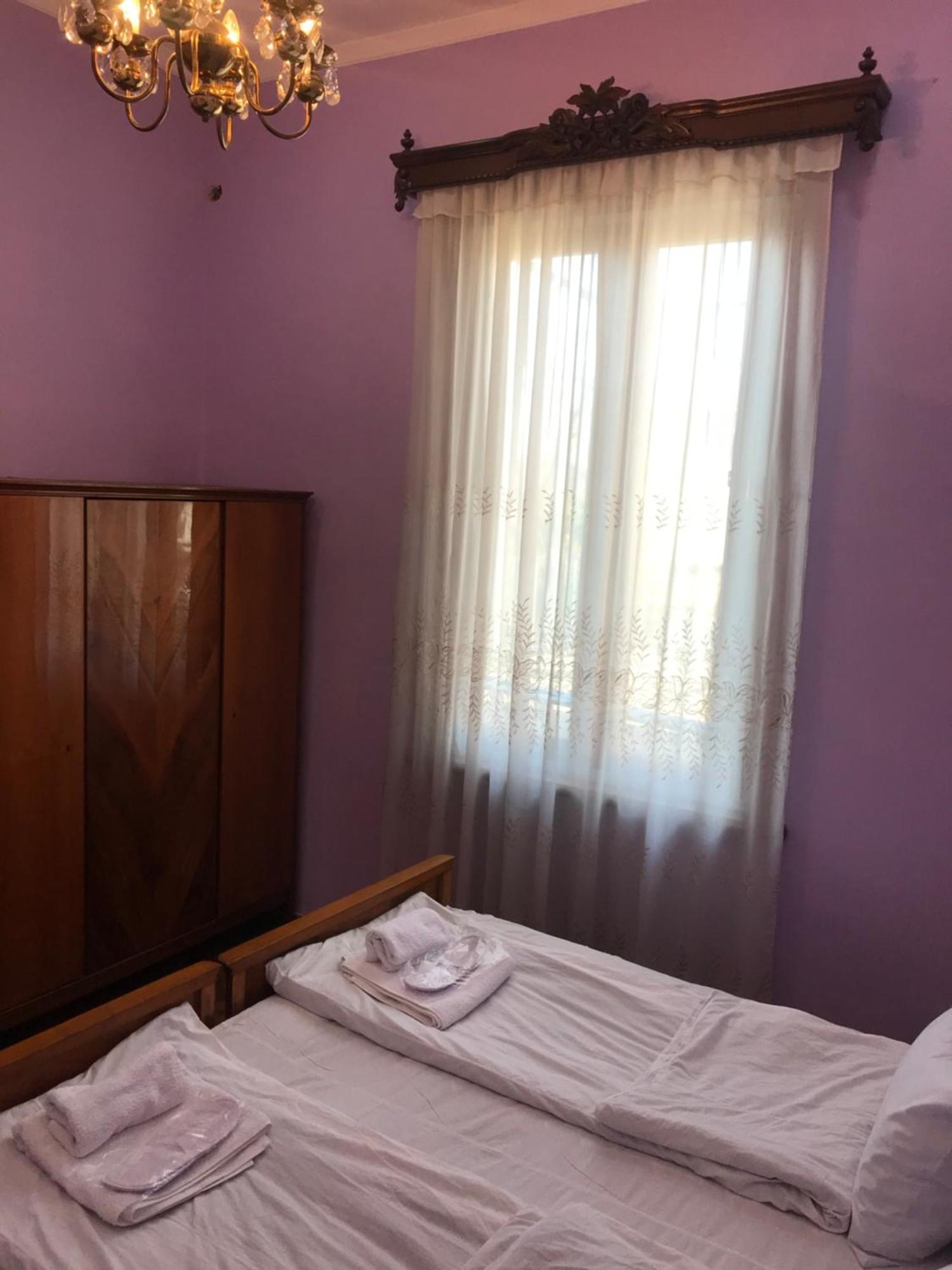 Wooden Museum Hotel Kutaisi Room photo